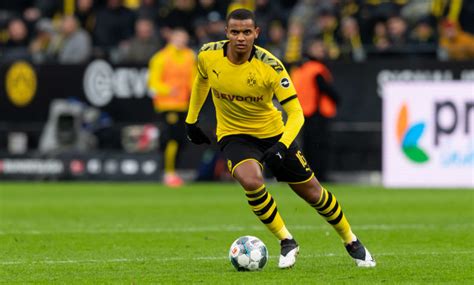 Manchester City Est Pr Ximo De Acordo Borussia Dortmund Por Akanji