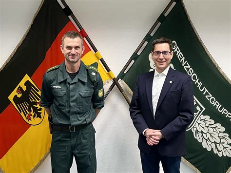 B Rgermeister Besucht Gsg Der Bundespolizei In Hangelar Stadt Sankt