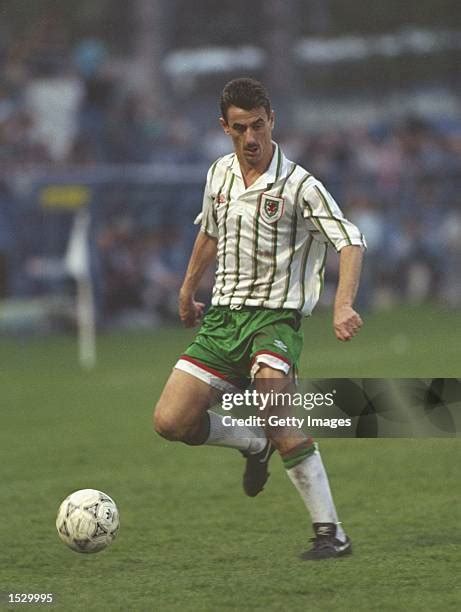 257 Ian Rush Wales Stock Photos, High-Res Pictures, and Images - Getty ...