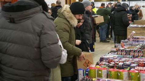 Bereits einen Tag früher als sonst Feuerwerksverkauf startet NDR de