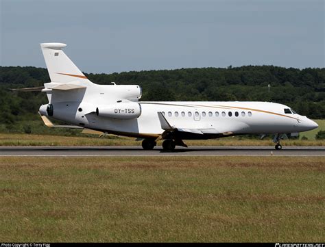 Oy Tss Alsie Express Dassault Falcon X Photo By Terry Figg Id