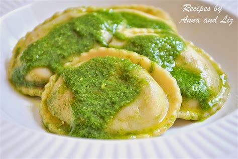 Easy Cheese Ravioli With Pesto Sauce Sisters Recipes By Anna And Liz