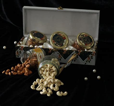 Cardboard Filled Dry Fruit Gift Box Box Capacity Gms At Rs