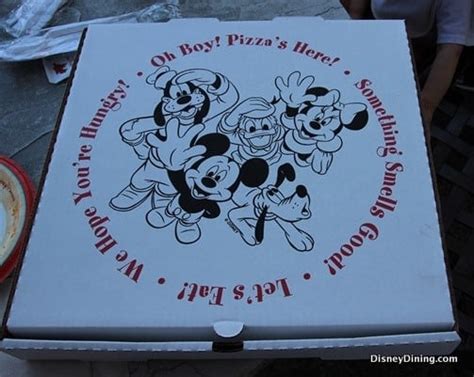 The Boardwalk Pizza Window Review | Disney Dining