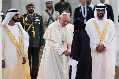 Dlaczego Franciszek pojechał do Zjednoczonych Emiratów Arabskich