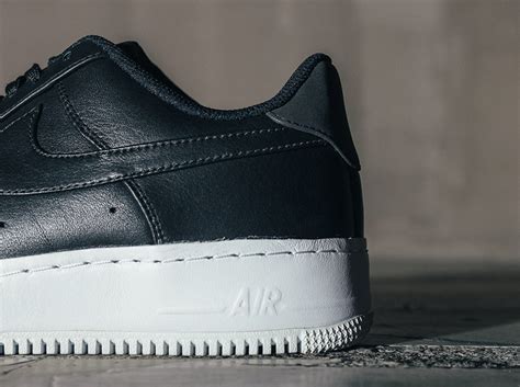 A Detailed Look At The Nike Air Force 1 Cmft Sp Collection