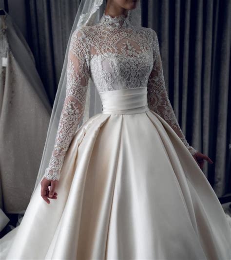 50 Breathtaking Wedding Dresses In 2022 Lace Bodice High Neck Long