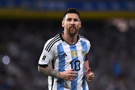 The Best Lionel Messi Gana El Premio A Mejor Jugador Del Mundo Enero