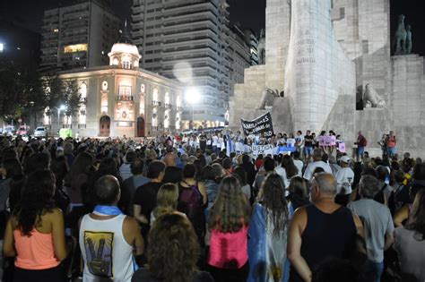 Rosario sangra en medio de una violenta ola de crímenes los vecinos