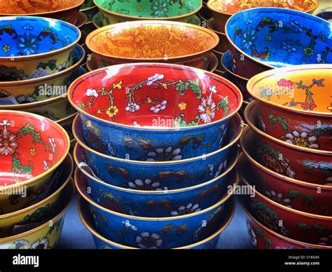 Chinese ceramic bowls Stock Photo - Alamy