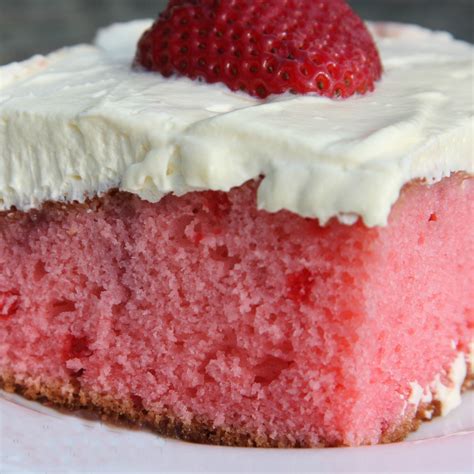 Summer Strawberry Cake It Is A Keeper