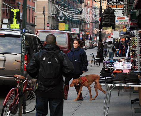 AuraJara Street Life 03 Lower East Side Aurelija Cepulinskaite