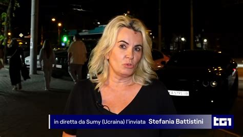 Stefania Battistini E Simone Traini Tg Costretti Al Ritorno In