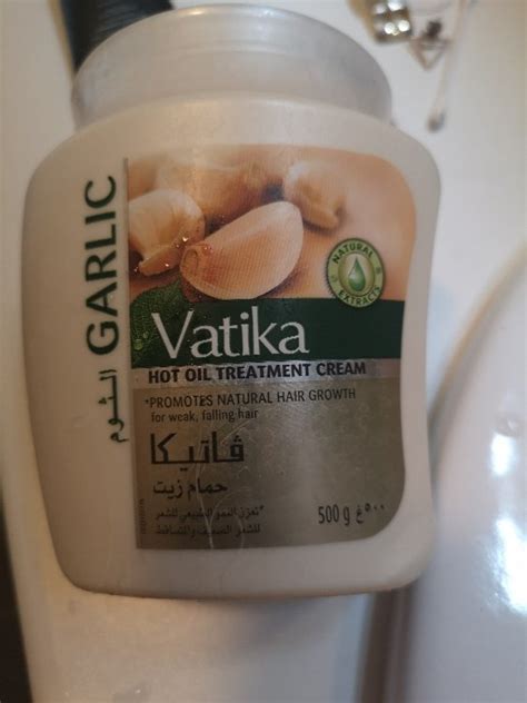 Vatika Naturals Garlic Hot Oil Treatment Cream Inci Beauty