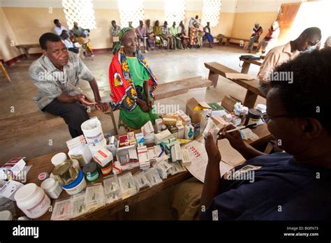 Africa Traditional Medicine Hi Res Stock Photography And Images Alamy