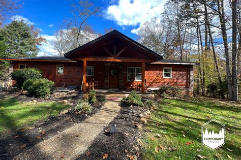 Bear Naked Hideaway Cabin Rental A Blue Ridge Vacation A Blue