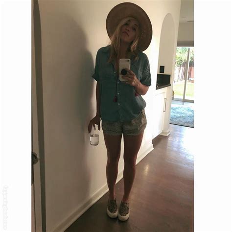 Emily Osment Nude The Fappening Photo Fappeningbook