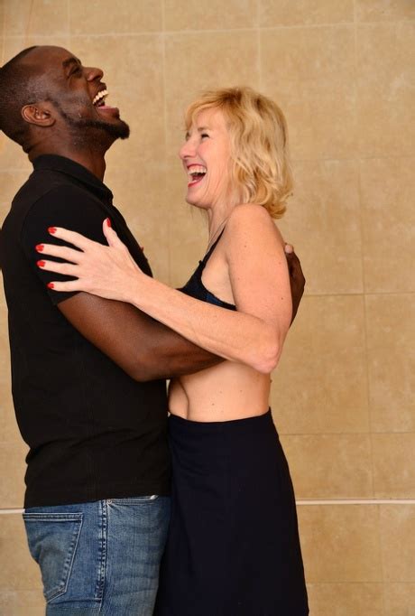 Middle Aged Blonde Woman Molly Maracas Swallows Jizz After Interracial