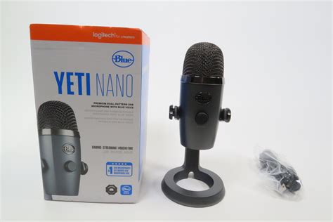 Blue Microphone Yeti Nano A00136 Premium Dual Pattern Usb Microphone