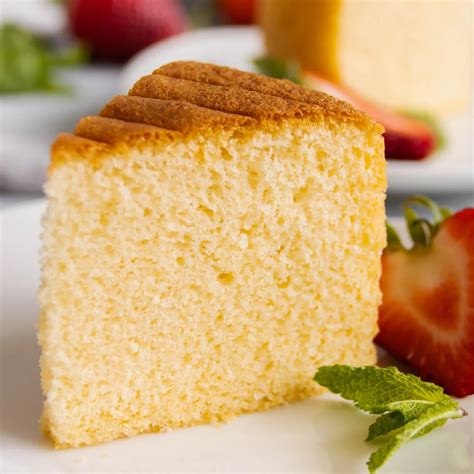 Savoring The Soft Genoise Sponge Bncake Useful Informations