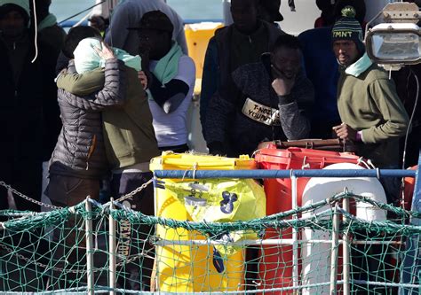 Migranti Sea Watch La Procura Di Catania Apre Un Inchiesta