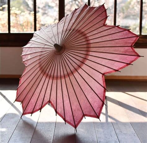 Unique Sakura Shaped Paper Umbrella Designed For Japan’s Cherry Blossom Season Design Swan