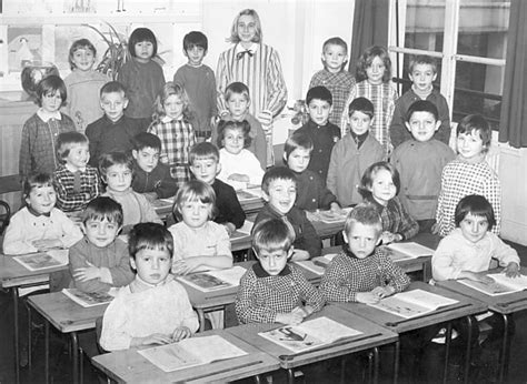 Photo De Classe Maternelle De 1966 ECOLE MATERNELLE PETIT IVRY