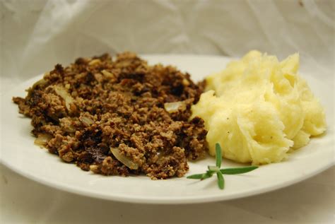 Gebratene Leberwurst Mit Pastinaken P Ree Nudelheissundhos