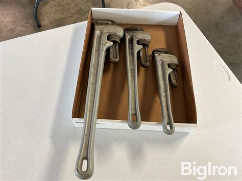 Heavy Duty Al Adjustable Aluminum Pipe Wrenches Bigiron Auctions