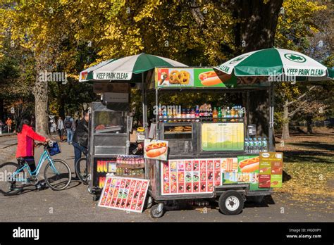 42 Good Food In Central Park Images Food In The World Favorite