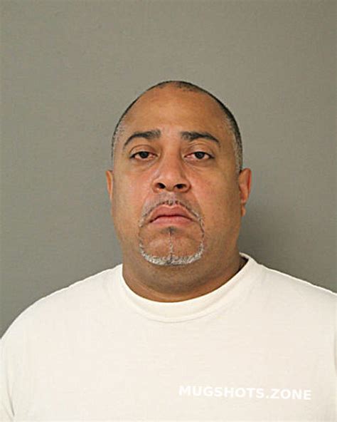 Mario L Martinez 05212022 Chicago Mugshots Zone
