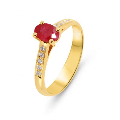 Bague En Or Jaune Rubis Ovale X Mm Et Diamants Ref