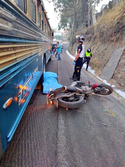 Diario La Hora On Twitter Ahoralh Motociclista Fallecido En