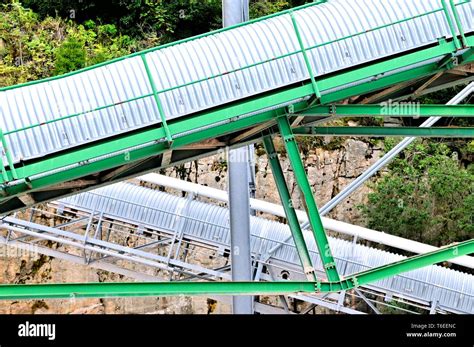 Recycling Conveyor Belt Hi Res Stock Photography And Images Alamy