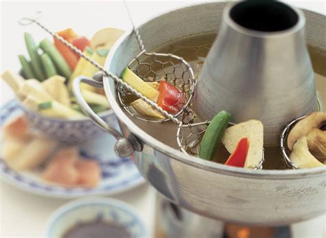 Bouillonfondue Met Kip Vis En Groenten Recept Allerhande Albert