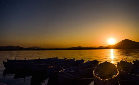 Boat Ride In Fateh Sagar Lake Udaipur