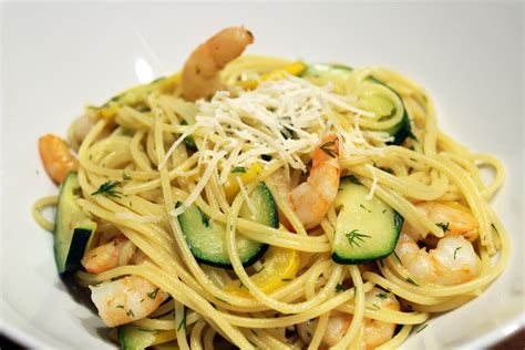 Spaghetti Met Garnalen En Courgette Jamie Oliver