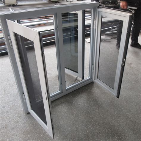 Broken Bridge Aluminum Profile Triple Glazed House Windows Casement Windows With Security Mesh