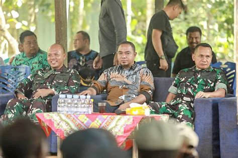 Penyelesaian Kasus Konflik Di Kampung Karya Bumi Pj Bupati Jayapura