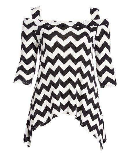 Poliana Plus Black White Chevron Cold Shoulder Sidetail Top Plus