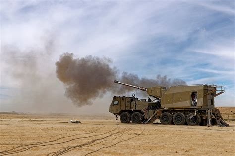 Rheinmetall And Elbit Systems Showcase L Howitzer Firepower