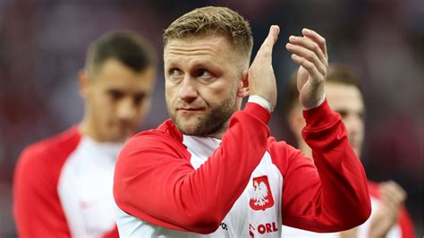 Reprezentacja Polski Jakub B Aszczykowski Noszenie Koszulki Z Or Em