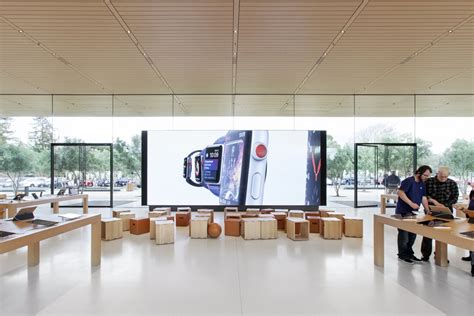 Apple Park Visitor Center By Foster Partners 谷德设计网