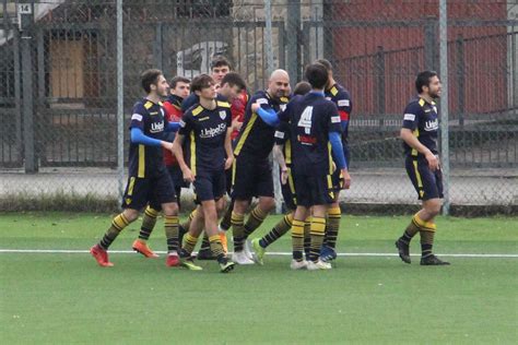 Vittoria Rotonda Della Prima Squadra Asd Fossolo