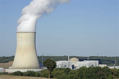 Relance Du Nucléaire Le Gouvernement Léère Avant La Fin Du Débat