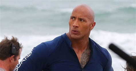 Baywatch Trailer Zac Efron Dwayne The Rock Johnson