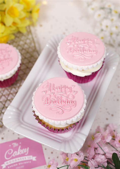 Pretty Pink Birthday Cupcakes Cakey Goodness