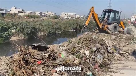 Chimalhuacán Inician labores de limpieza en puente que atravesaba el