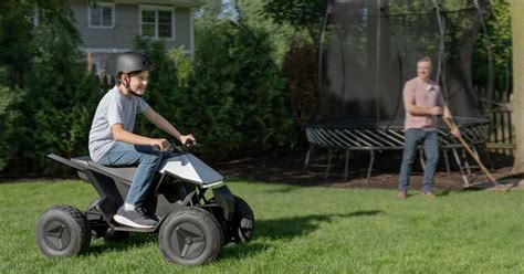 Radio Flyer's Tesla-themed Cyberquad ATV makes comeback - TheStreet