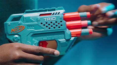 Nerf Elite Trio Td Blaster Med Darts Youtube